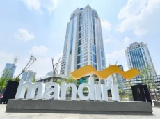 Laba Bank Mandiri Naik...