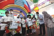 Supermal Karawaci Gelar...