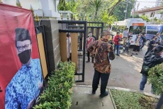 Rumah Duka Tjahjo Kumolo...