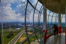 Menara Pandang Teratai,...