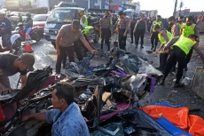 Begini Penampakan Puing-puing...