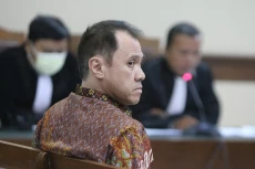 Sidang Dakwaan Kasus...