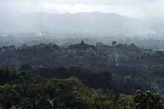 Galerimu : Pesona Candi...