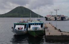 Penundaan Penyeberangan...