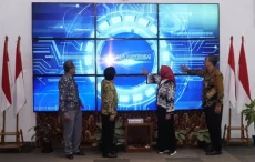 Peluncuran Pembinaan...