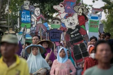 Aksi Warga Lawan Pencemaran...