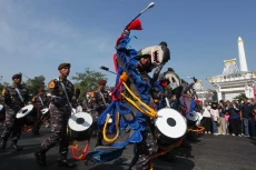 Kirab HUT ke-78 TNI...