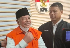 Jadi Tersangka, Gubernur...