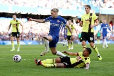 Chelsea Ditahan Imbang...