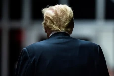 Persidangan Pidana Donald...
