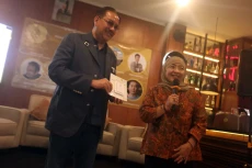 Peluncuran dan Diskusi...