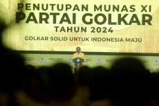 Presiden Jokowi Hadir...