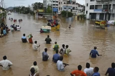 Banjir Terjang India,...