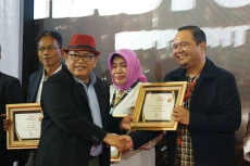 Ini Dia 100 Tokoh Koperasi...