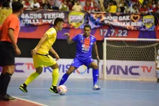 Unggul FC Tundukkan...
