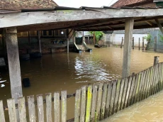 Banjir Landa Kabupaten...