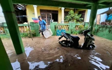 Banjir Bandang dan Longsor...