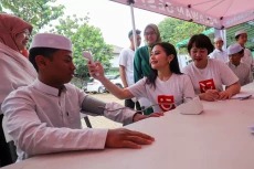 Cek Kesehatan Gratis...