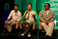 Visinema Rilis Album...
