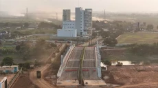 Percepat Akses ke Pusat...