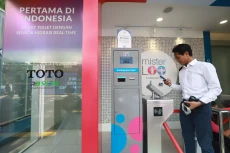 Smart Toilet Berteknologi...