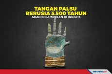 Tangan Palsu Berusia...