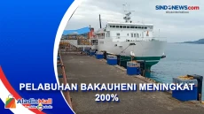 Penumpang di Pelabuhan...