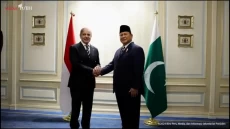 Presiden Prabowo Bertemu...
