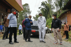 Gubernur Target Tuntaskan Pembangunan Jalan di Kawasan Wisata Toraja