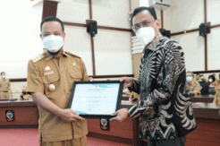 PLN Terima Penghargaan Kemanusiaan dari Plt Gubernur Sulsel