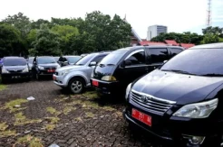 Pemkot Makassar Kantongi Rp396 Juta Hasil Penjualan Kendaraan Dinas
