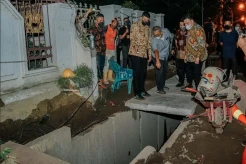 Tinjau Pengerjaan Drainase, Bobby Nasution Ultimatum Selesaikan 10 Hari