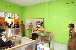 Pantau PTM, Taufan Pawe Sebut Siswa Paham Pentingnya Masker dan Vaksin