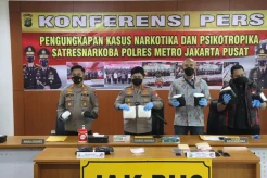 Ciduk 4 Pengedar, Polres Jakpus Sita 11,3 Kg Sabu Tersimpan Dalam Ban Mobil