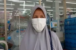 Emak-emak Curhat Susahnya Dapat Minyak Goreng Rp14.000 per Liter