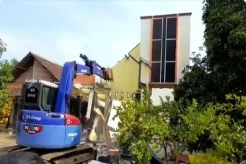 5 Fakta Suami Selingkuh, Rumah Dibuldoser Istri, Nomor 4 Menyakitkan