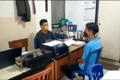 Malu Hamil Akibat Hubungan...