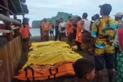 Belasan Orang Tenggelam 5 Tewas di Pantai Selatan Jember Diduga Latihan Kanuragan