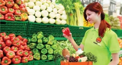 Belanja di Supermarket,...