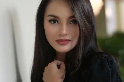 Ririn Ekawati Berduka, sang Nenek Tercinta Meninggal Dunia