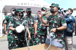 Penanganan Covid-19, TNI AU Terima Bantuan Ratusan Ribu Masker dan Alkes