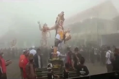 Umat Hindu di Pasuruan Gelar Upacara Mecaru di Gunung Bromo