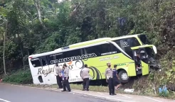Rem Blong, Bus Pariwisata Kalingga Jaya Tabrak Tebing di Purbalingga 1 Tewas 21 Dirawat