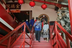 Kunjungi Vihara Dharma Bhakti, Mujiyono Pastikan Demokrat Jadi Rumah Besar Umat Beragama