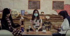Film Pendek 21 (Twenty One), Zaman yang Menguji Persahabatan