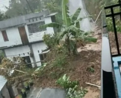 Tebing Lereng Gunung Lawu Longsor, Akses Jalan Menuju Tawangmangu Terputus