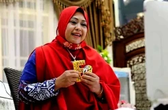 Peringati IDW, Erna Rasyid Taufan Ajak Perempuan Jadi Perisai Keluarga