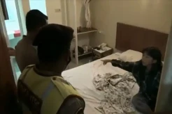 Tertangkap di Kamar...