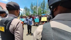Demo Tolak DOB di Papua...