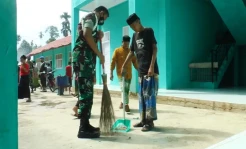 Jelang Ramadhan, Denpom Iskandar Muda 2 Meulaboh Bersih-Bersih Pesantren